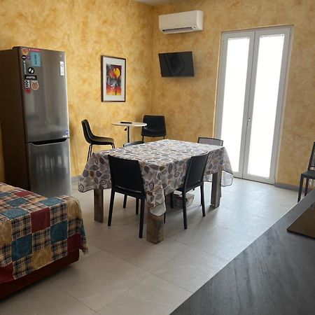 Casa Caselle Appartament Indipende 100Mq 2 Stanze 2 Bagni E Cucina 외부 사진
